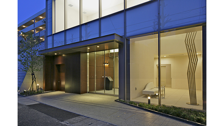 崖地31戸の集合住宅